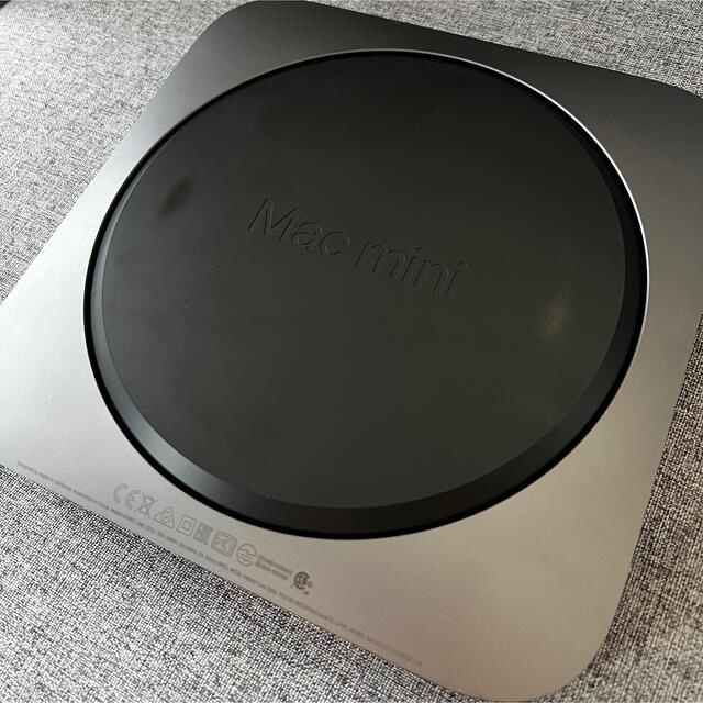 Apple(アップル)のApple Mac Mini i5 (2018) スマホ/家電/カメラのPC/タブレット(デスクトップ型PC)の商品写真