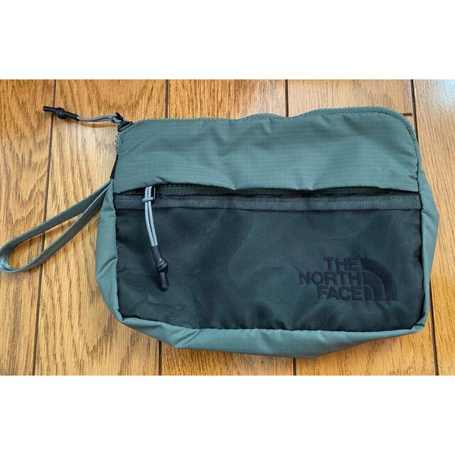 THE NORTH FACE(ザノースフェイス)の★THE NORTH FACE Glam Pouch S ポーチ 美品★ レディースのファッション小物(ポーチ)の商品写真