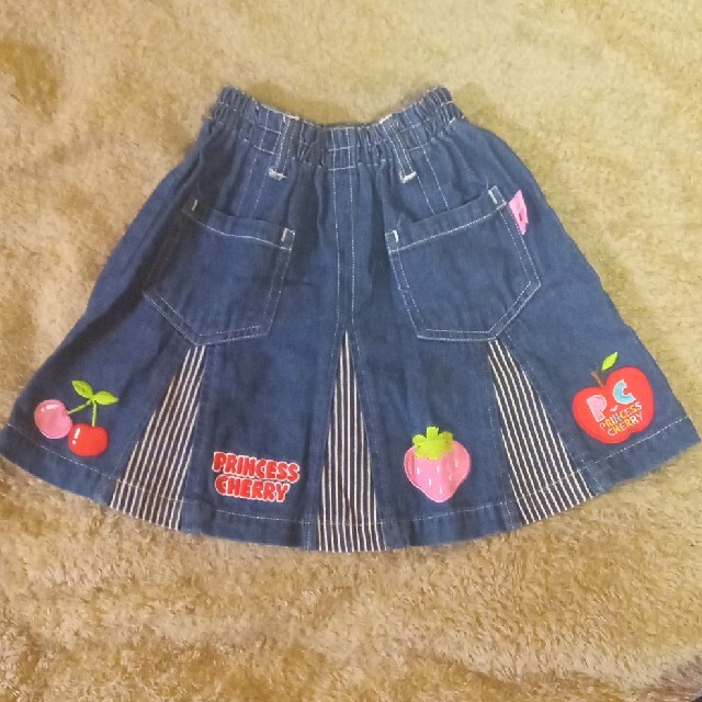 120サイズ 子供服 スカートセット(送料込) キッズ/ベビー/マタニティのキッズ服女の子用(90cm~)(スカート)の商品写真