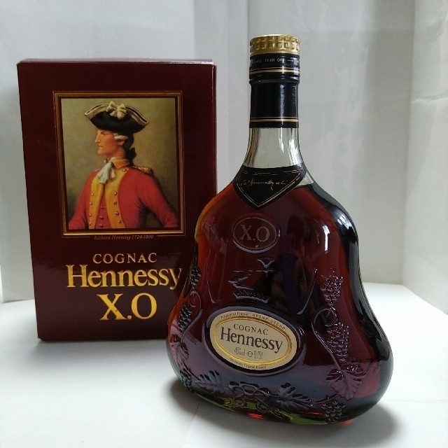 【yamaさん専用】ヘネシー Hennessy XO 40％vol 0.7Lのサムネイル