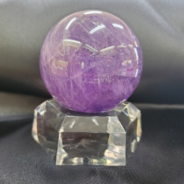 紫水晶（アメジスト）玉　直径60mm　ガラス製専用台座付
