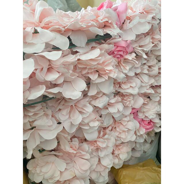 フラワーウォール 花壁 フラワーパネル 空間演出 グラデーション 薔薇 ローズ ウェディング ディスプレイ 壁掛け アーティフィシャルフラワー 造花 