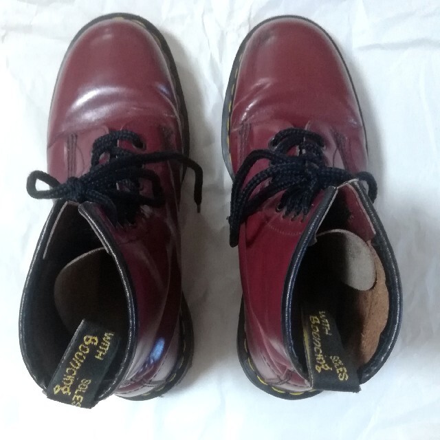 Dr.Martens(ドクターマーチン)の英国製！ヴィンテージ【Dr.Martens】8ホールブーツ レッド 24.5cm レディースの靴/シューズ(ブーツ)の商品写真