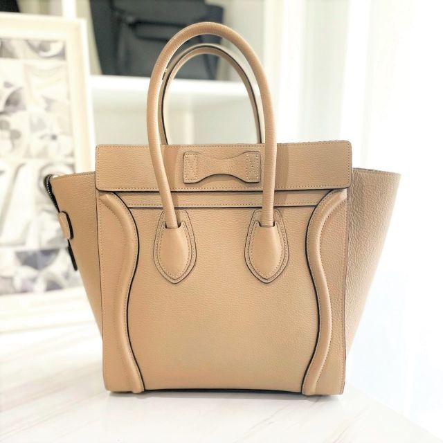 美品】セリーヌ ミニボストンバッグ マカダム柄 スクエア トリオンフ 美品】セリーヌ ミニボストンバッグ マカダム柄 スクエア トリオンフ