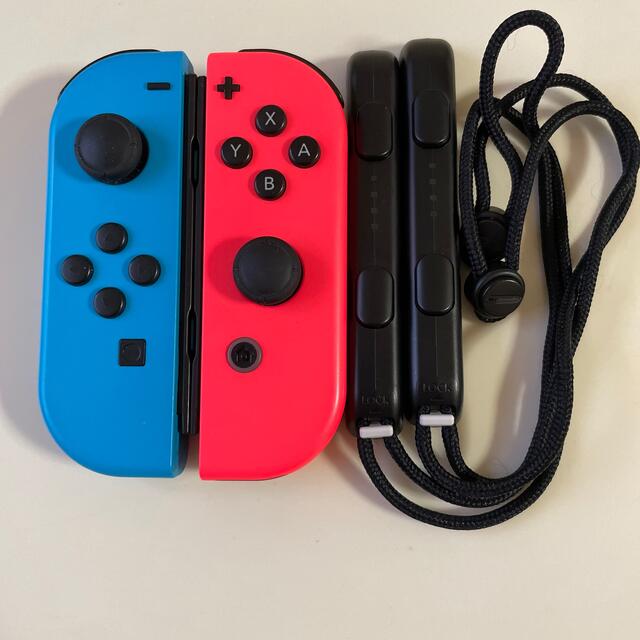 Nintendo Switch(ニンテンドースイッチ)の任天堂　スイッチジョイコン　ジャンク品 エンタメ/ホビーのゲームソフト/ゲーム機本体(携帯用ゲーム機本体)の商品写真