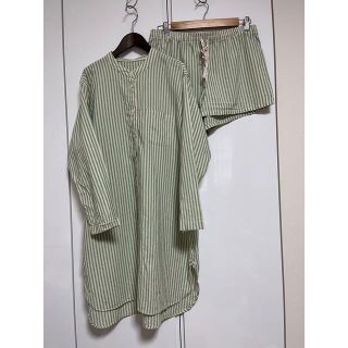 ユニクロ(UNIQLO)の【じぇうく様専用】イネス×ユニクロのパジャマ(パジャマ)