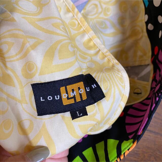 Loudmouth(ラウドマウス)の大きめ派手ハーフパンツ2枚セット スポーツ/アウトドアのゴルフ(ウエア)の商品写真