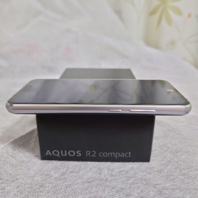 SHARP AQUOS R2 compact  SH-M09 ピュアブラック