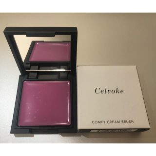 セルヴォーク(Celvoke)の【未使用新品】celvoke カムフィー クリームブラッシュ 05(チーク)