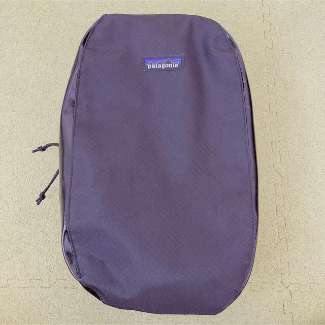 patagonia(パタゴニア)のパタゴニア（patagonia）ブラックホール・キューブ 10L Black メンズのバッグ(トラベルバッグ/スーツケース)の商品写真