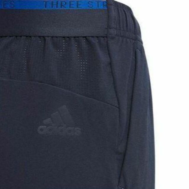 adidas(アディダス)のラスト1【新品】【サイズ：150】adidasキッズトレーニングパンツ キッズ/ベビー/マタニティのキッズ服男の子用(90cm~)(パンツ/スパッツ)の商品写真