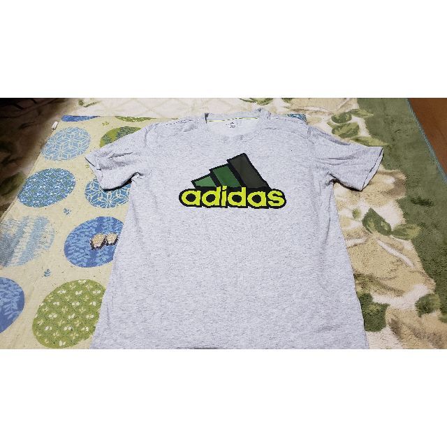 adidas - 【お値下げしました‼️】Tシャツの通販 by じん's shop｜アディダスならラクマ