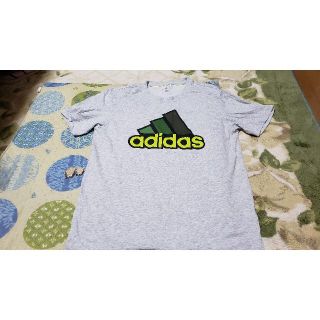 アディダス(adidas)の【お値下げしました‼️】Tシャツ(Tシャツ/カットソー(半袖/袖なし))