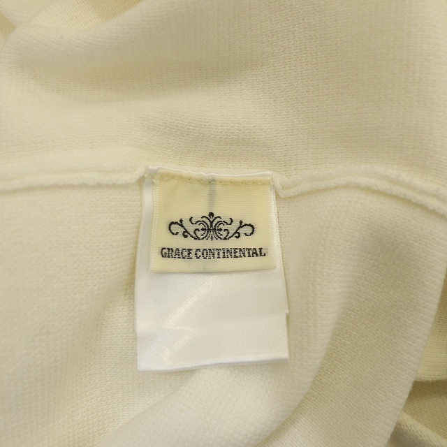 GRACE CONTINENTAL(グレースコンチネンタル)のグレースコンチネンタル セーター カットソー ストライプ 36 白 水色 レディースのトップス(アンサンブル)の商品写真