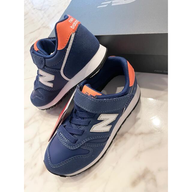 New Balance(ニューバランス)の17.0 新品　ニューバランス　スニーカー　373 デニム　ネイビー　キッズ　 キッズ/ベビー/マタニティのキッズ靴/シューズ(15cm~)(スニーカー)の商品写真