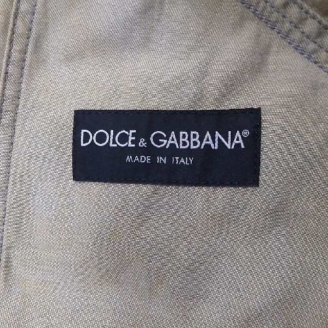 DOLCE&GABBANA(ドルチェアンドガッバーナ)のDOLCE&GABBANA デニムジャケット リメイク プレート付き メンズのジャケット/アウター(Gジャン/デニムジャケット)の商品写真