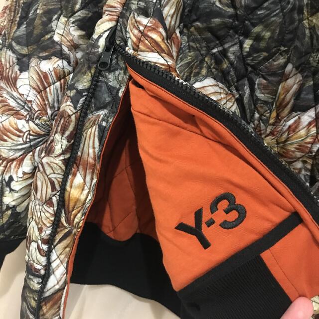 Y-3(ワイスリー)の【希少】Y-3 AOP フラワーカモ キルティング ナイロン スウェット S メンズのトップス(スウェット)の商品写真