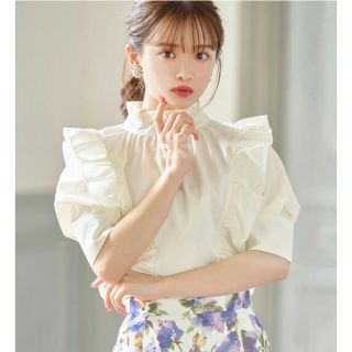 トッコ(tocco)のフリルブラウス　トッコクローゼット　tocco closet(シャツ/ブラウス(半袖/袖なし))