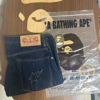 アベイシングエイプ(A BATHING APE)のbape ベイプ　デニムハーフパンツ　Mサイズ(デニム/ジーンズ)