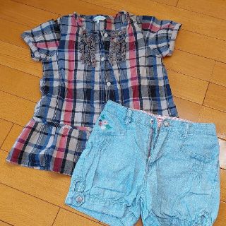 オシュコシュ(OshKosh)の《130cm》女の子　上下まとめ売り(Tシャツ/カットソー)