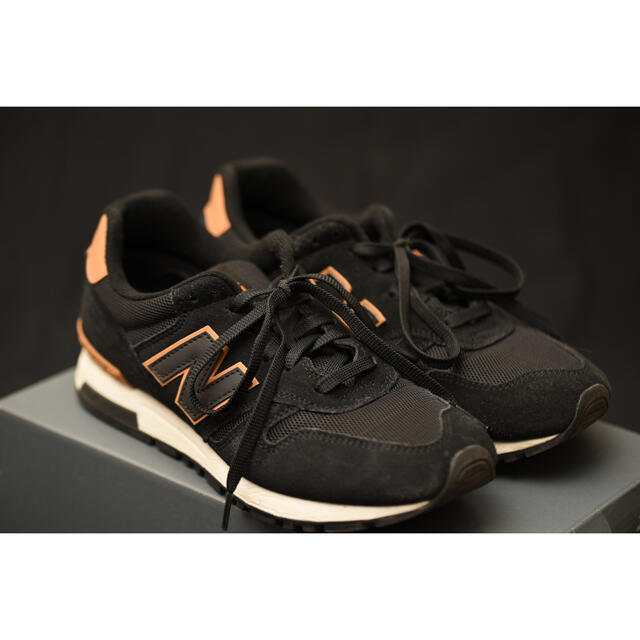 NEW BALANCE スニーカー565黒27.5cm 箱付ほぼ新品！