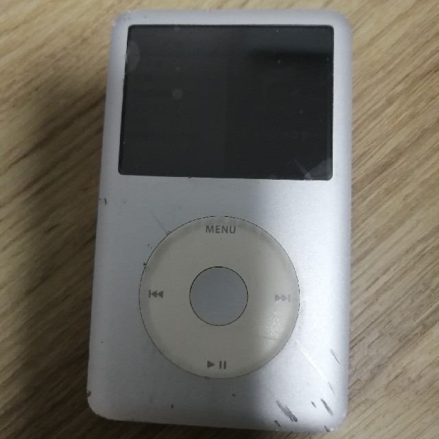 iPod(アイポッド)のiPod Classic 160GB スマホ/家電/カメラのオーディオ機器(ポータブルプレーヤー)の商品写真