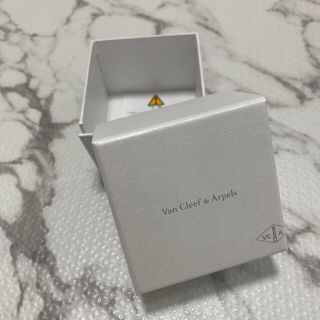 ヴァンクリーフアンドアーペル(Van Cleef & Arpels)の空箱のみ(ショップ袋)