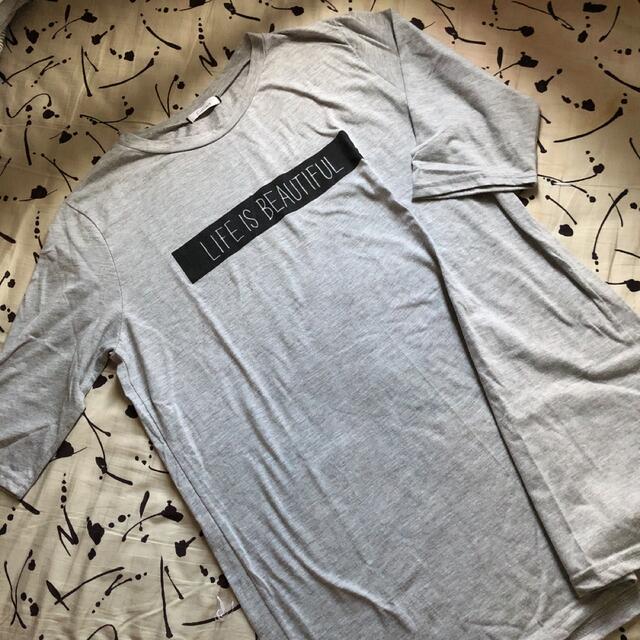 ANAP Latina(アナップラティーナ)のLatina☆Tシャツ２枚セット　グレー&ボーダー レディースのトップス(Tシャツ(半袖/袖なし))の商品写真