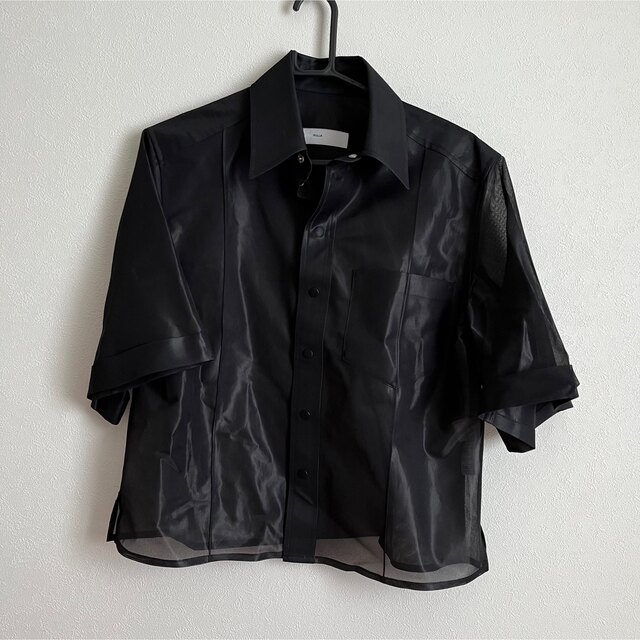 TOGA(トーガ)のTOGA PULLA POLYESTER MESH SHIRT レディースのトップス(シャツ/ブラウス(半袖/袖なし))の商品写真