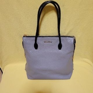 ミュウミュウ(miumiu)のミュウミュウ  マドラス  ショルダーバック(ショルダーバッグ)