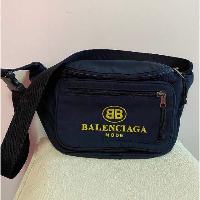 Balenciaga(バレンシアガ)のBALENCIAGA エクスプローラー ボディバッグ メンズのバッグ(ボディーバッグ)の商品写真