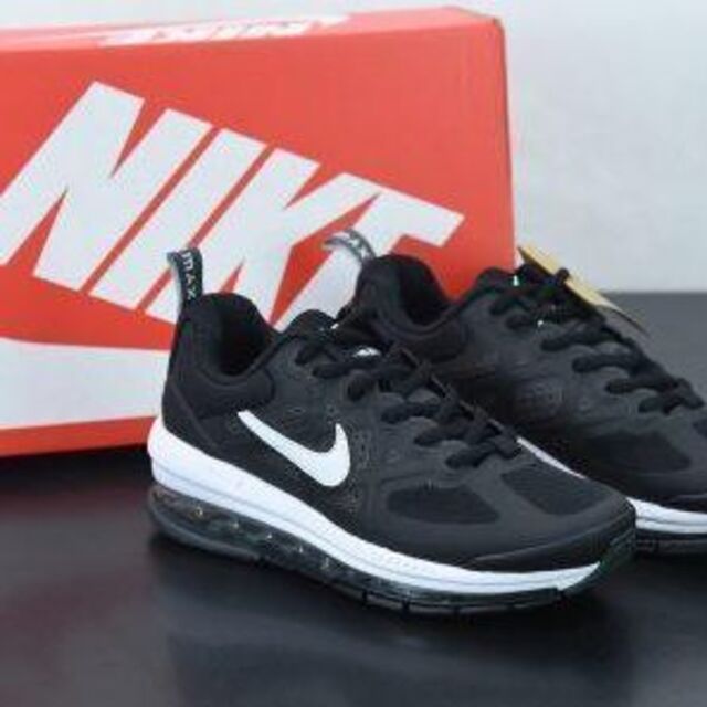 NIKE(ナイキ)の27cm 他サイズ相談可 Nike Air Max Genome　激レア新品 メンズの靴/シューズ(スニーカー)の商品写真