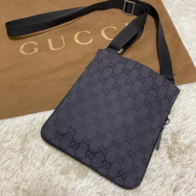 Gucci   良品グッチ ショルダーバッグ サコッシュ GGキャンバス