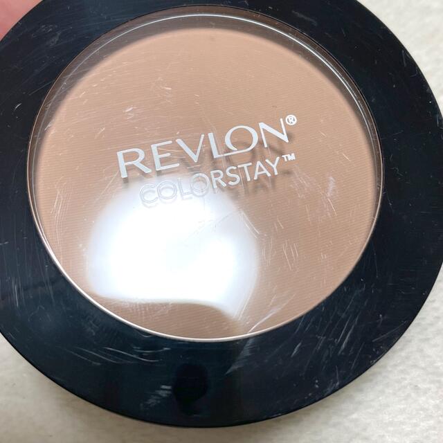 REVLON(レブロン)のレブロン　カラーステイ　プレストパウダーN  840  ミディアム コスメ/美容のベースメイク/化粧品(フェイスパウダー)の商品写真