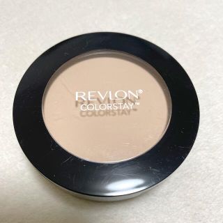 レブロン(REVLON)のレブロン　カラーステイ　プレストパウダーN  820 ライト(フェイスパウダー)