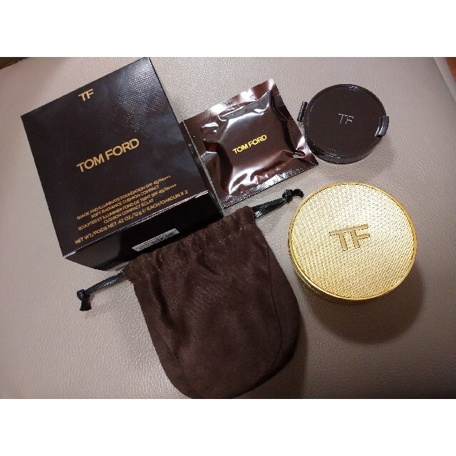 TOM FORD(トムフォード)のトムフォード シェイド アンド イルミネイトファンデーション コスメ/美容のベースメイク/化粧品(ファンデーション)の商品写真