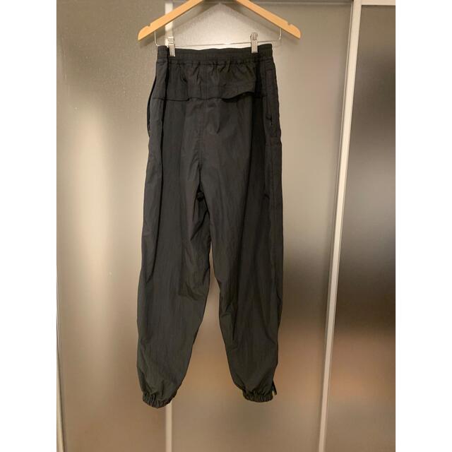 1LDK SELECT(ワンエルディーケーセレクト)のDAIWA PIER39 22SS Tech Windbreaker Pants メンズのパンツ(ワークパンツ/カーゴパンツ)の商品写真