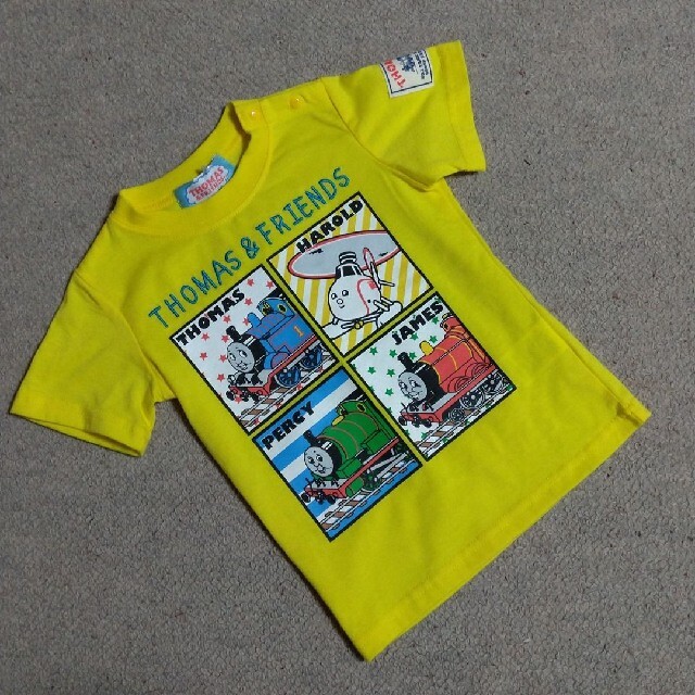 ☆つー様専用☆トーマス Tシャツ 90 キッズ/ベビー/マタニティのキッズ服男の子用(90cm~)(Tシャツ/カットソー)の商品写真