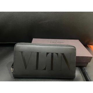 ヴァレンティノ(VALENTINO)のVLTN長財布(長財布)