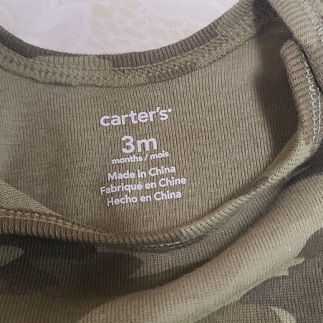carter's(カーターズ)のボディースーツ　ロンパース キッズ/ベビー/マタニティのベビー服(~85cm)(ロンパース)の商品写真