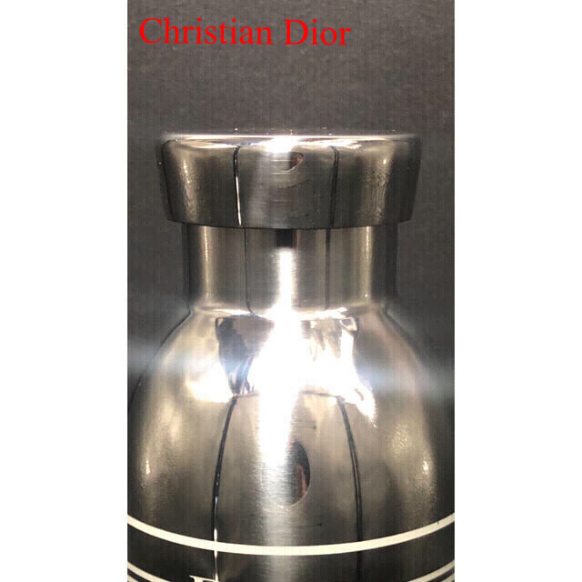 Christian Dior(クリスチャンディオール)の【☆未使用品☆】Christian Dior Bottleディオールサーモボトル インテリア/住まい/日用品のキッチン/食器(タンブラー)の商品写真