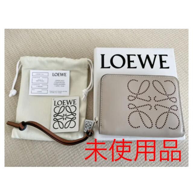 LOEWE(ロエベ)のロエベ　ブランド 6 カード ジップ ウォレット レディースのファッション小物(財布)の商品写真