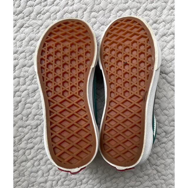 VANS(ヴァンズ)のVANS スニーカー　16.5cm  結ばない靴ひも付 キッズ/ベビー/マタニティのキッズ靴/シューズ(15cm~)(スニーカー)の商品写真