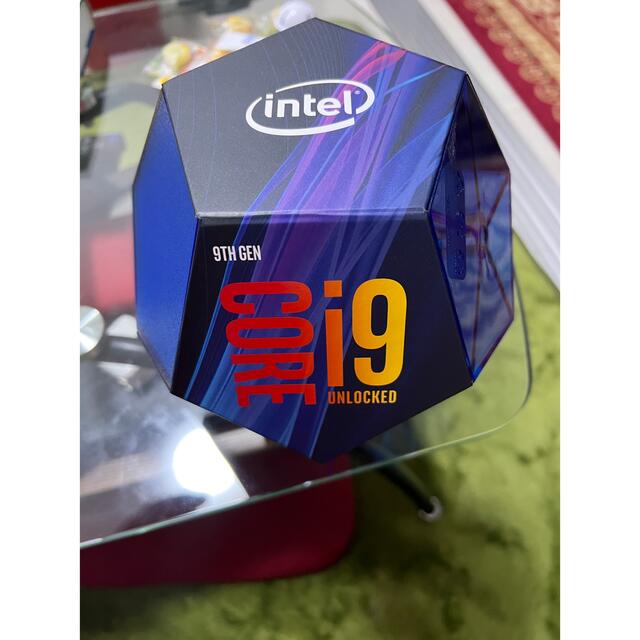 スマホ/家電/カメラintel　i9 9900k 3.6GHZ 16MB Cache LGA1151