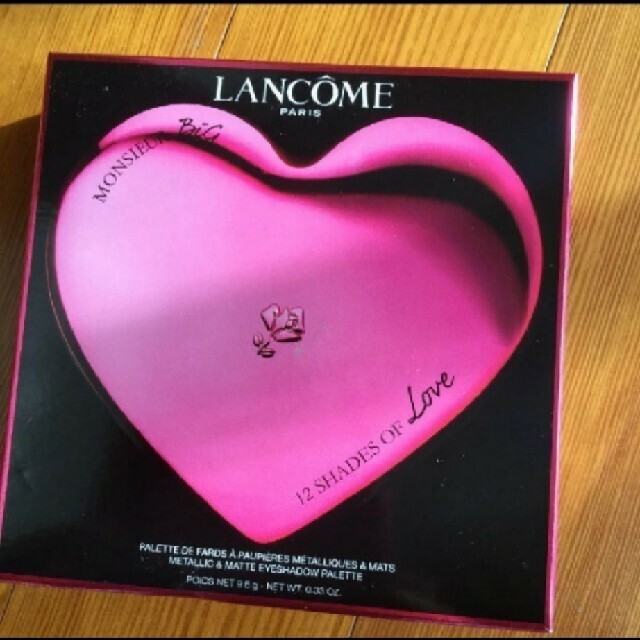 LANCOME(ランコム)のlancome ランコム 限定アイシャドウパレット ハート型 コスメ/美容のベースメイク/化粧品(アイシャドウ)の商品写真