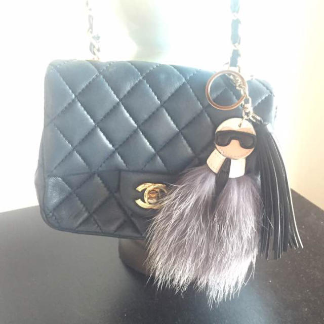 FENDI - 完売商品再入荷!カールラガーフェルドファーチャーム!バッグ