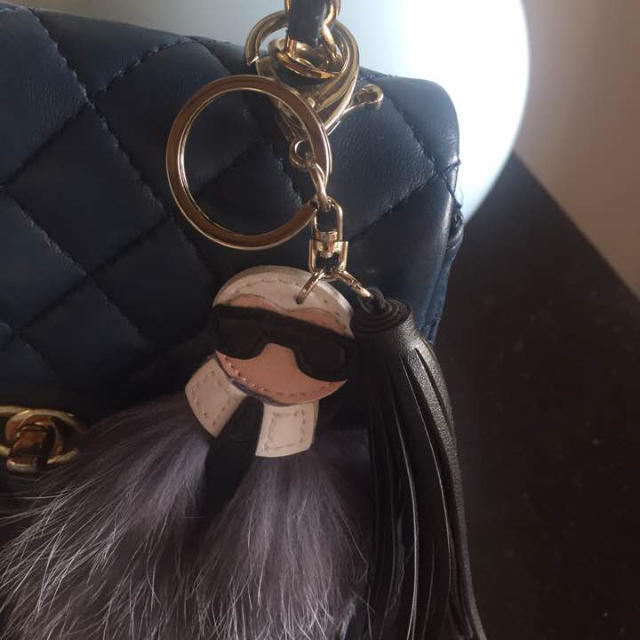 FENDI - 完売商品再入荷!カールラガーフェルドファーチャーム!バッグ