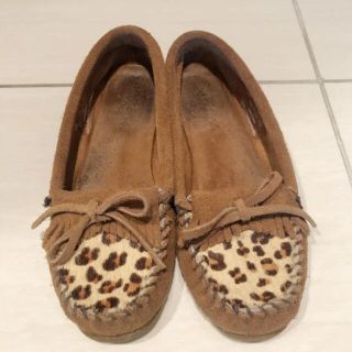 ミネトンカ(Minnetonka)のミネトンカ レオパード キルティ モック(スリッポン/モカシン)