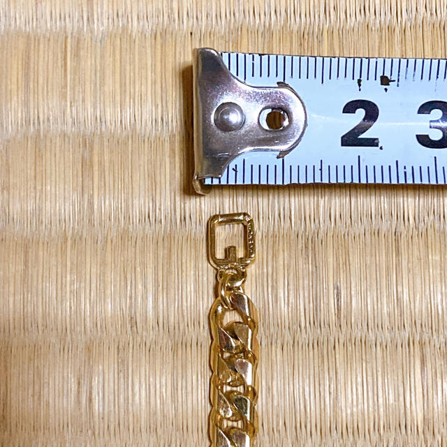 ジバンシィ ゴールド喜平チェーンGGロゴ留め具ブレスレット 美品! ジバンシィ ゴールド喜平チェーンGGロゴ留め具ブレスレット 美品!