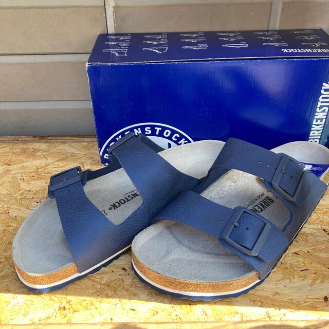 BIRKENSTOCK(ビルケンシュトック)の【新品】ビルケンシュトック アリゾナBS EU 42（27㌢） メンズの靴/シューズ(サンダル)の商品写真